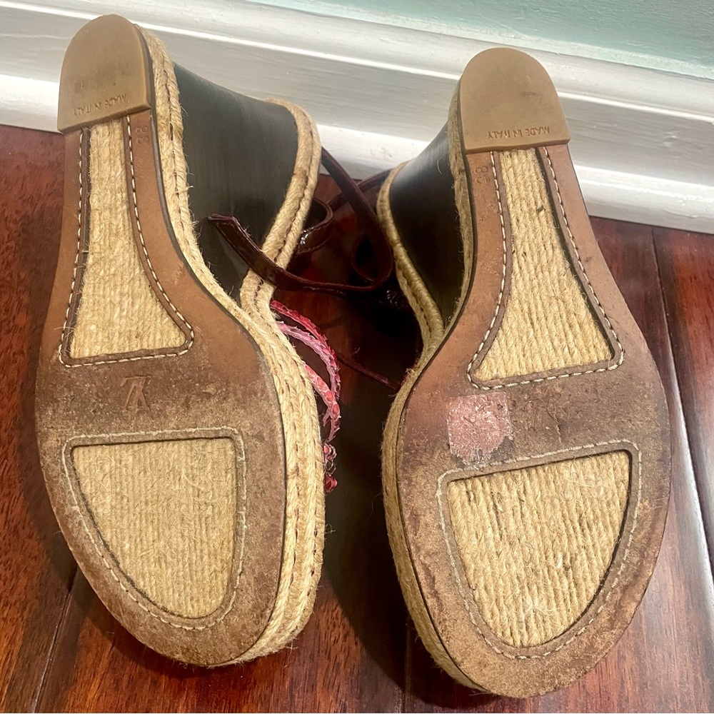 Louis Vuitton Reba Authentic Vintage Burgundy Snake Skin WEDGE Python Sandals - Picture 2 of 9
